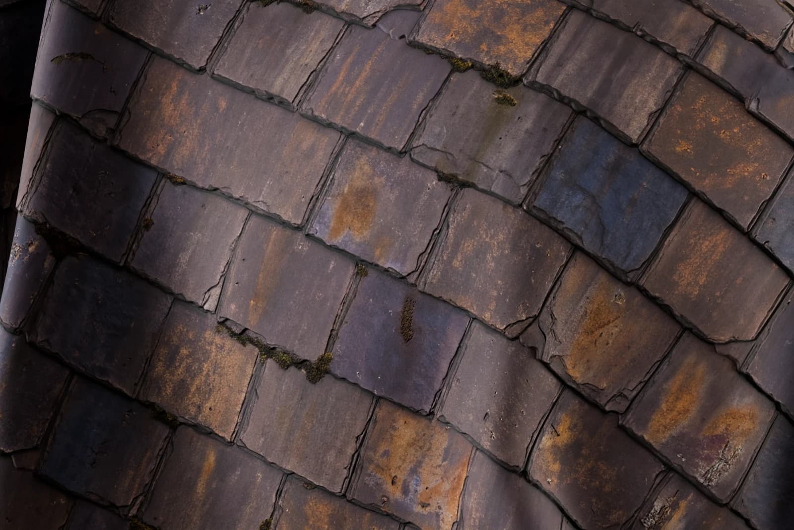Aged dark brown roof tiles 02 render 2 of 5