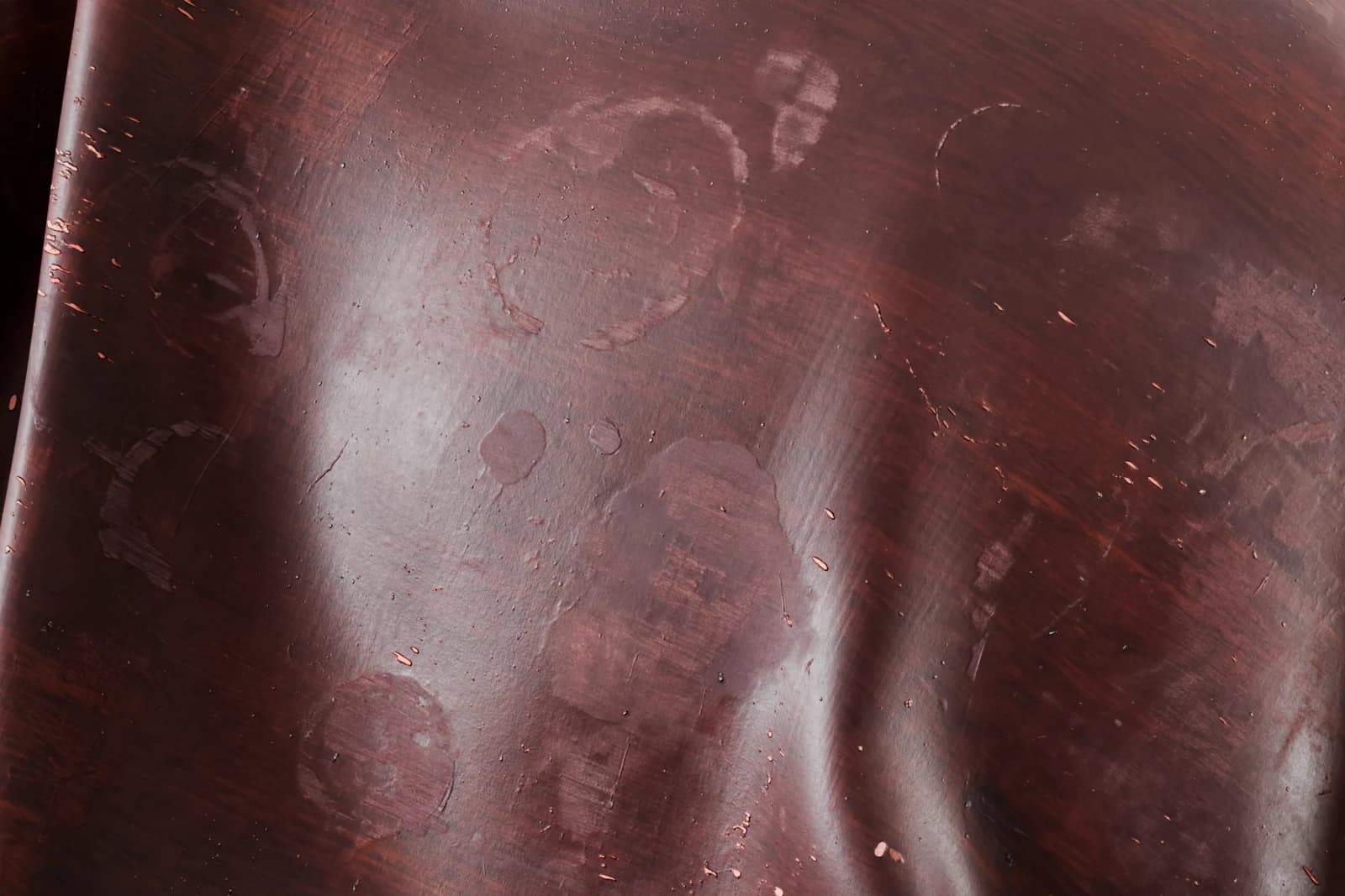 Mahogany Table Top Medium Wear render 2 of 5