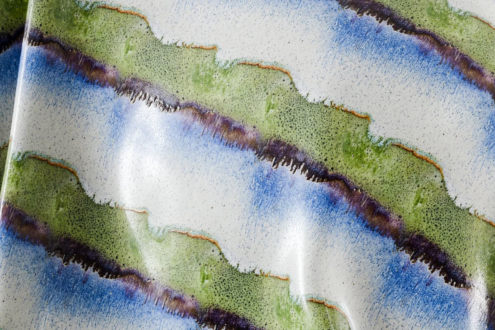Reactive Ceramic Glaze render 2 of 5