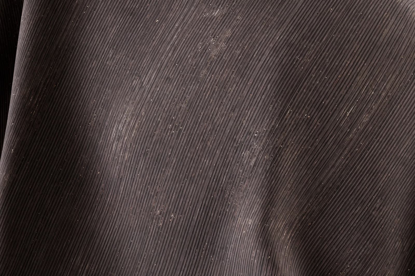 Worn charcoal fine ribbed platform flooring 02 render 2 of 5